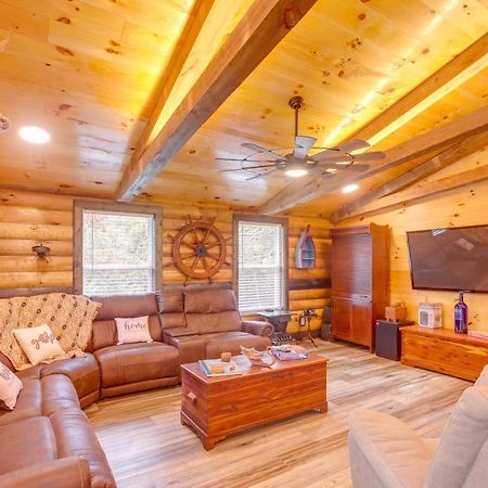 Pet-Friendly Chattanooga Cabin With Hot Tub And Kayaks Exteriör bild