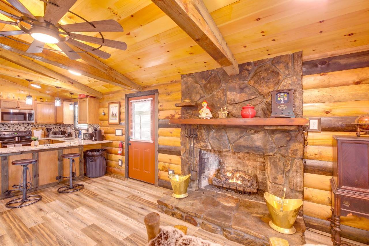 Pet-Friendly Chattanooga Cabin With Hot Tub And Kayaks Exteriör bild