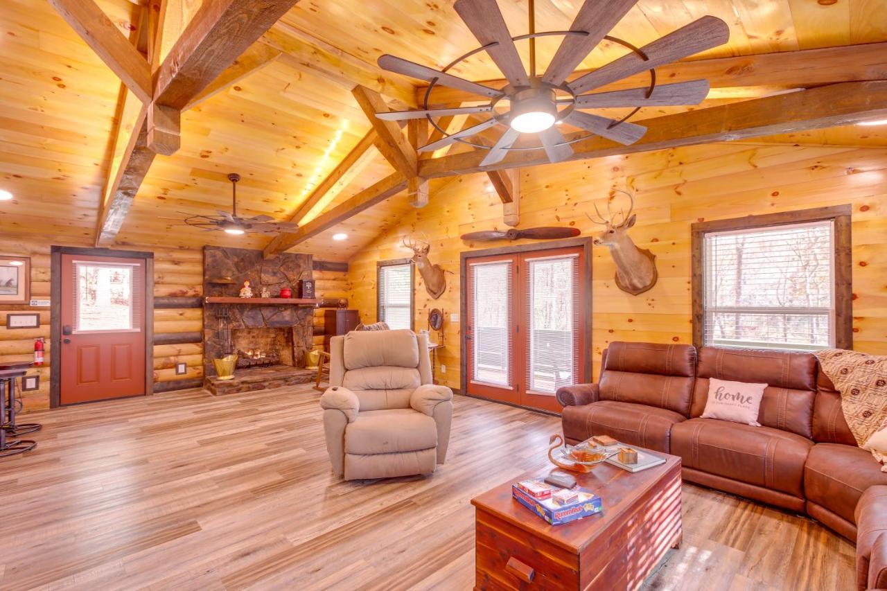 Pet-Friendly Chattanooga Cabin With Hot Tub And Kayaks Exteriör bild